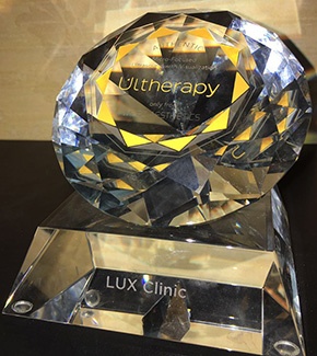 Заслуженная награда Luxclinic в области косметологии.